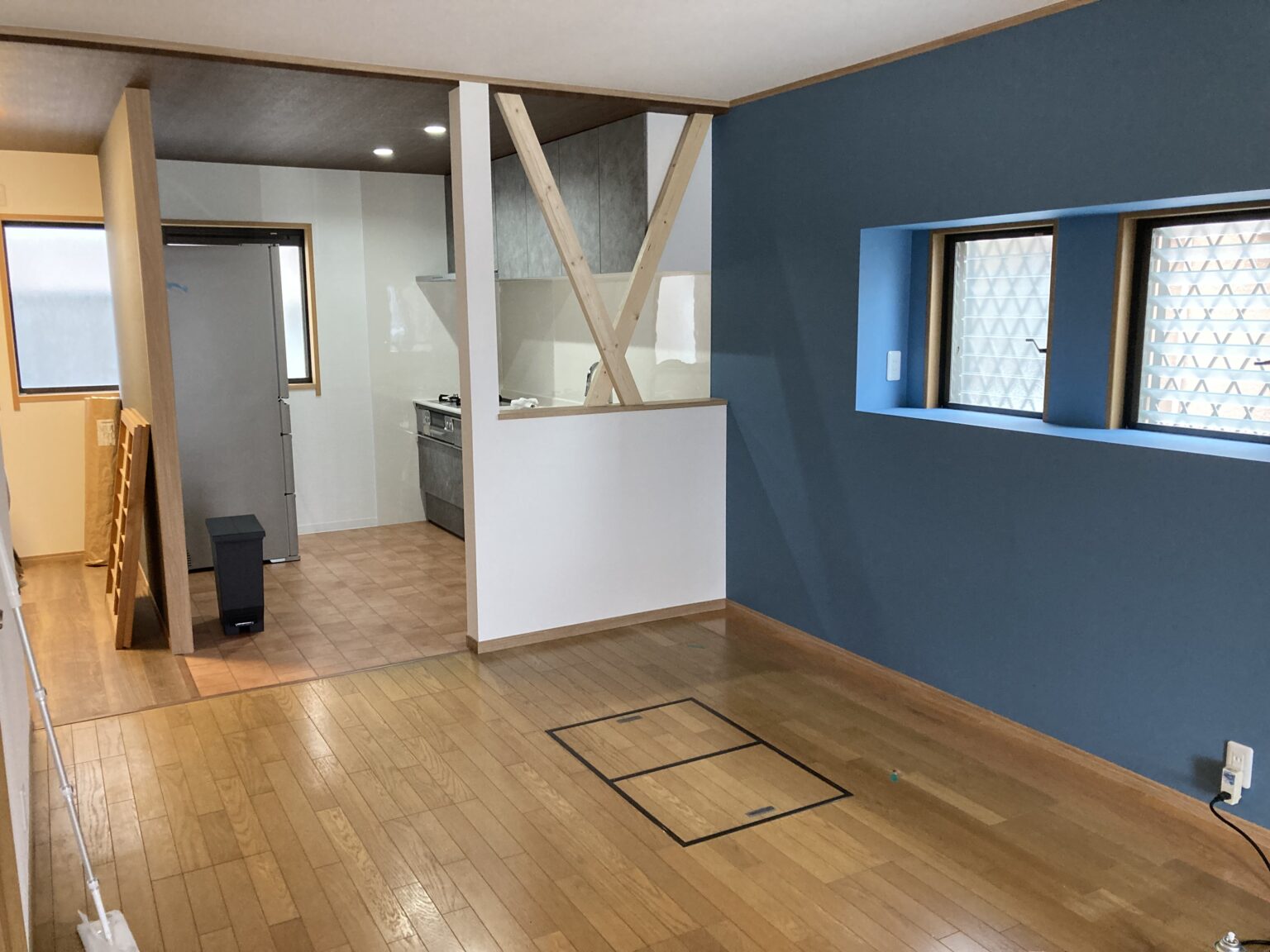 大阪市平野区キッチン移設で広々リビング