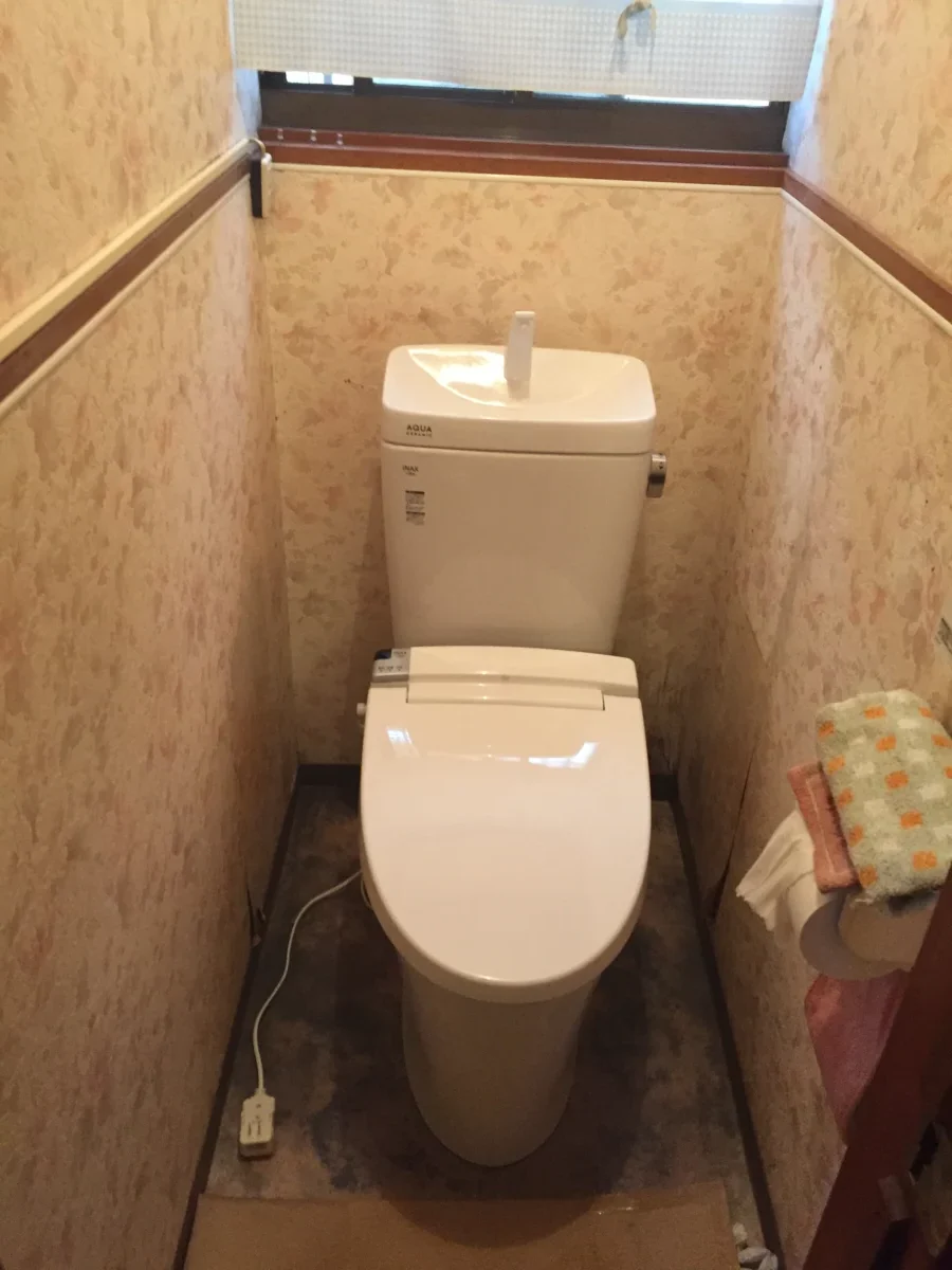 内装を行わないトイレリフォーム一例