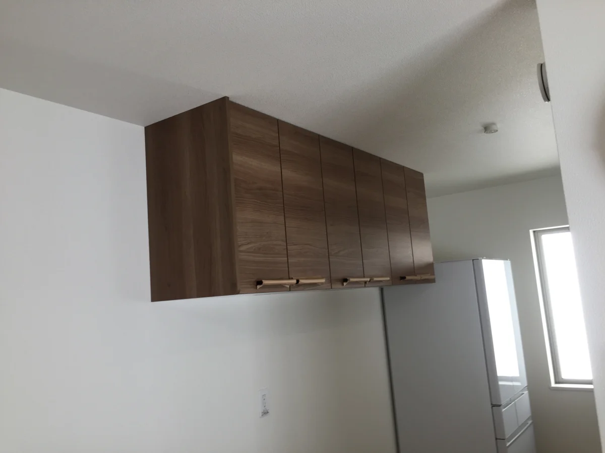 蝶番調整完了後の面材