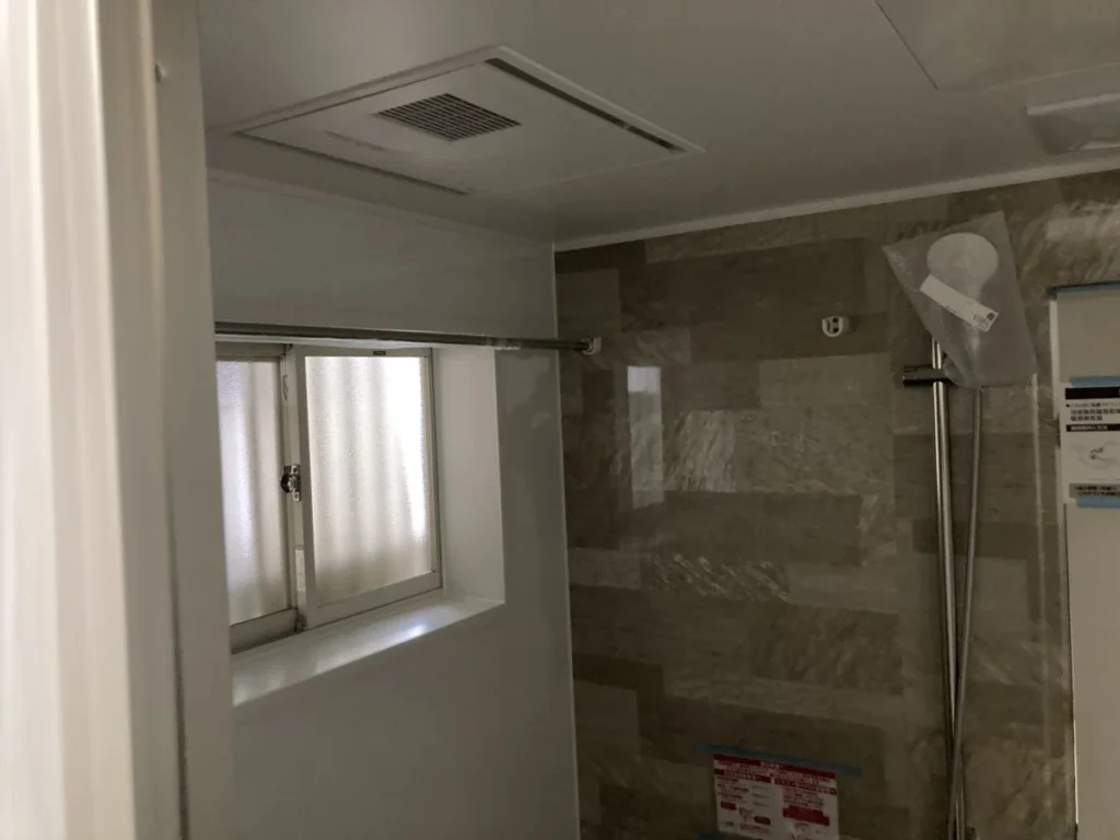 大阪市平野区TOTOサザナ組付け後