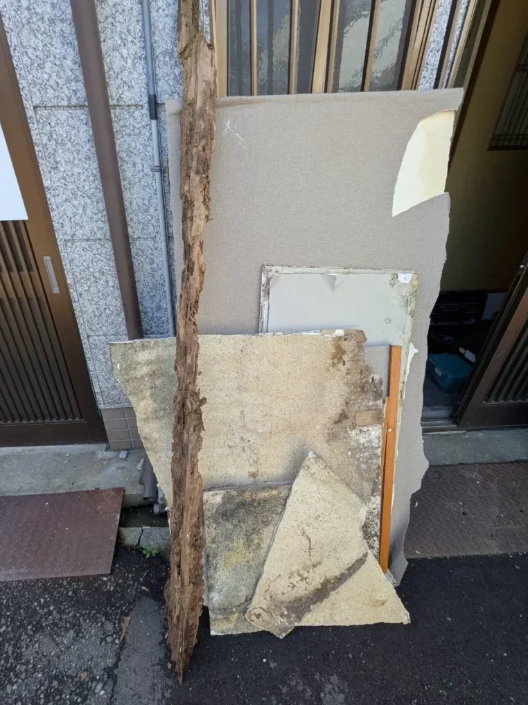 柱解体後原型がなく棒になっている柱